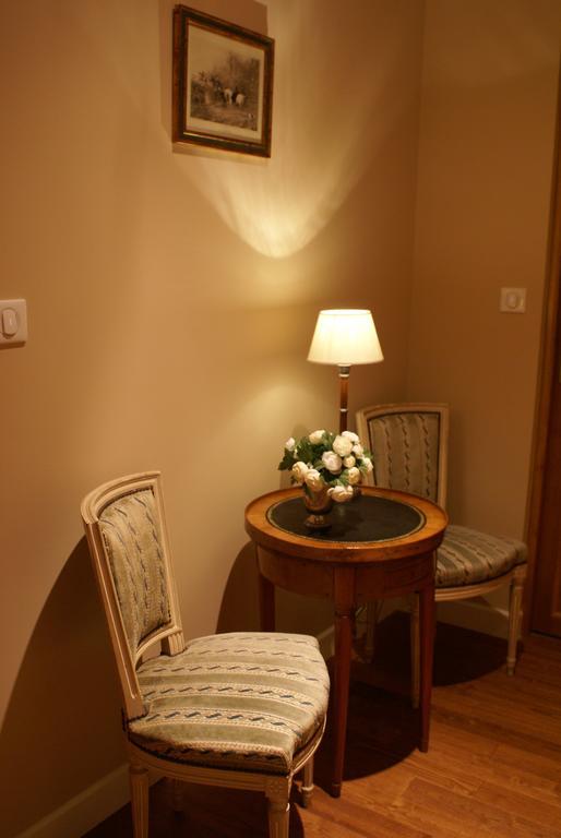 La Cour Des Carmes Bed & Breakfast อาร์ราส ภายนอก รูปภาพ